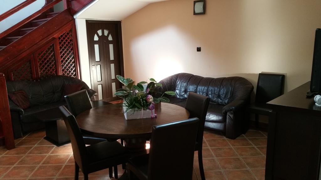 Ferienwohnung Casa Bergwald Rîşnov Exterior foto