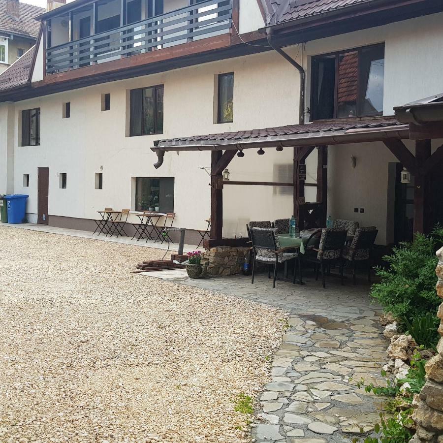 Ferienwohnung Casa Bergwald Rîşnov Exterior foto