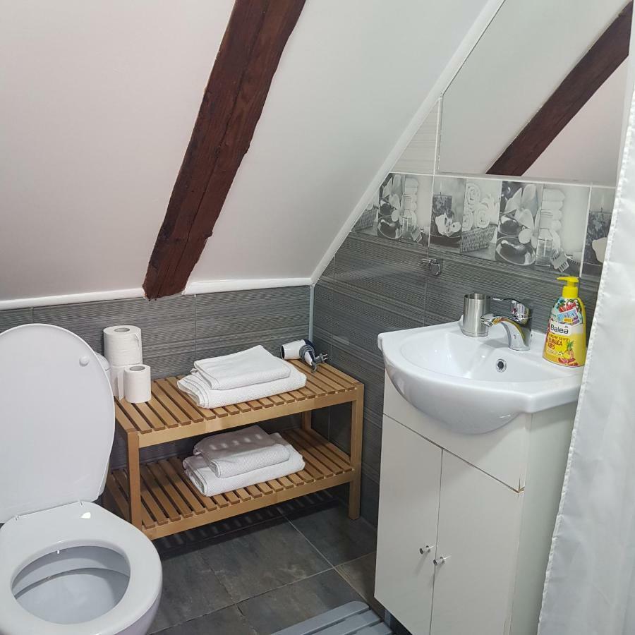 Ferienwohnung Casa Bergwald Rîşnov Exterior foto